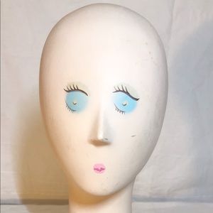 Display head vintage wig stand 13 3/4” high